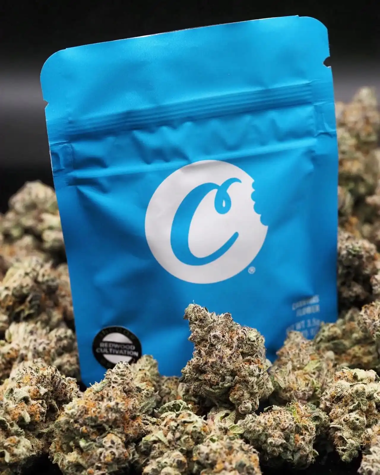 cookies-and-cream-strain.webp